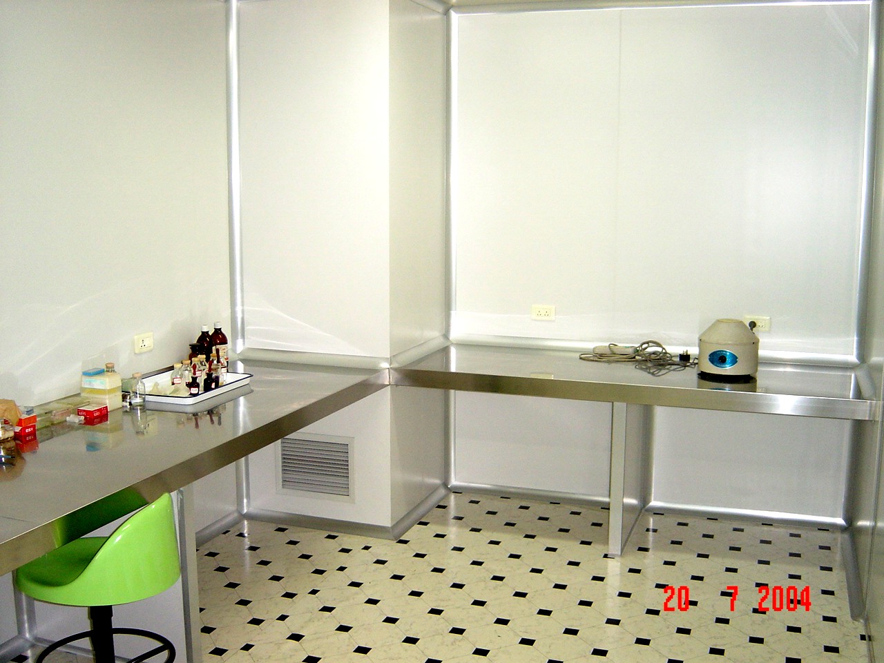 【經驗】無塵車(chē)間(jiān)之間(jiān)的(de)壓差 無塵車(chē)間(jiān)之間(jiān)的(de)壓差